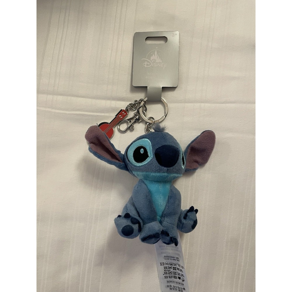 NEW Walt Disney Parks - Lilo & Stitch - Stitch Plush Keychain with Guitar Charm
